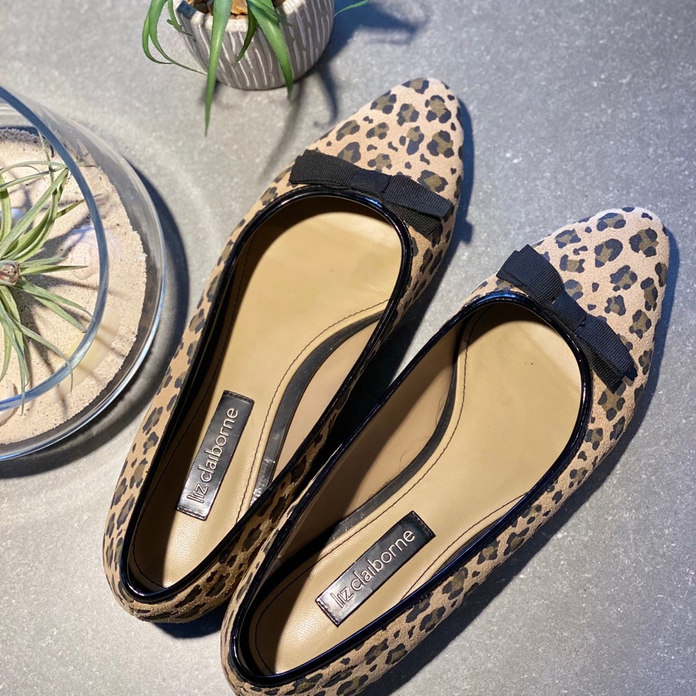 Liz Claiborne Leopard Blush Suede Flats